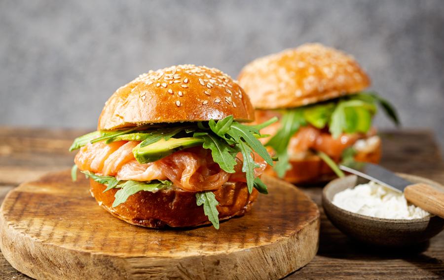 Trasforma la tua semplice pausa in un break sfizioso  grazie al ricco sapore degli Hamburger al Sesamo