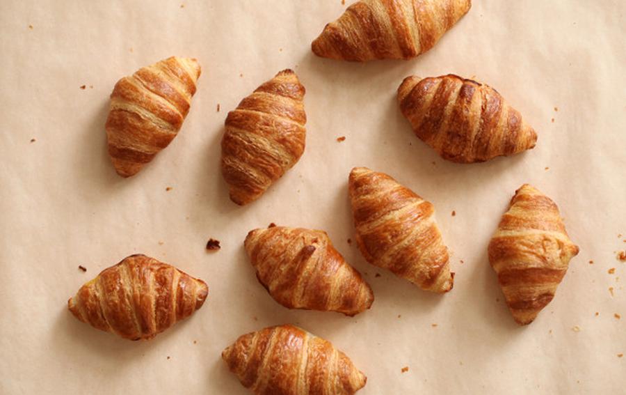 Nuova veste grafica per i Mini Croissant, fragranti e deliziosi